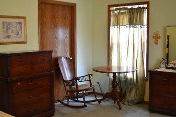 Lazy T Ranch Guest House Manhattan Exterior photo